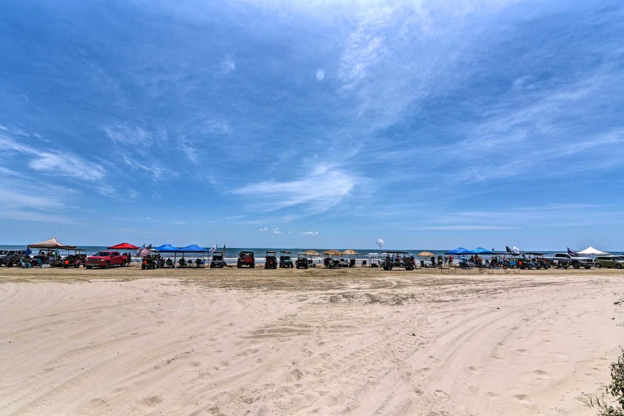 Chic Crystal Beach Escape With Deck - Walk To Beach! Bolivar Peninsula Luaran gambar